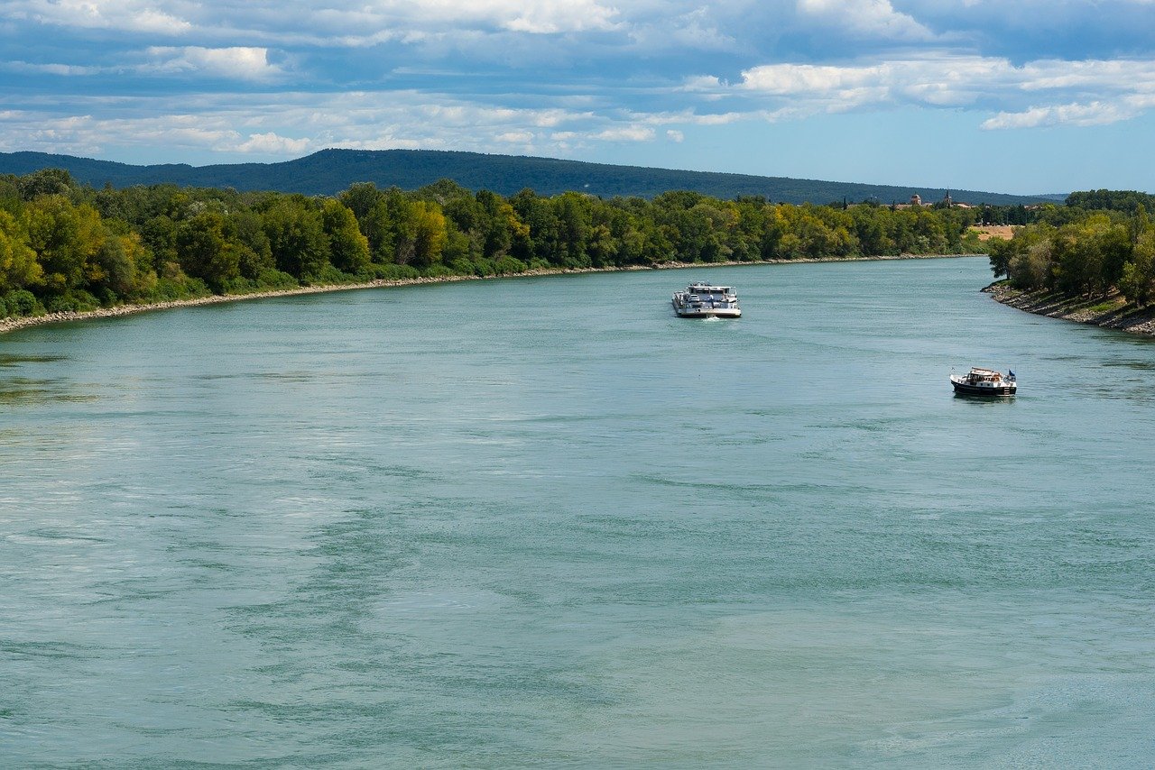 LA KAMICYCLETTE au bord du Rhône...le 9 juin 21